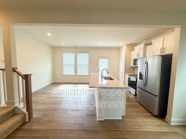 Building Photo - 32 Honeydew Wy