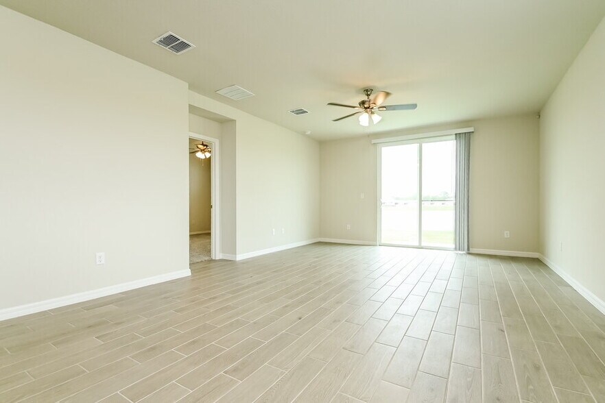 Building Photo - 13907 Richland Gulf Cir