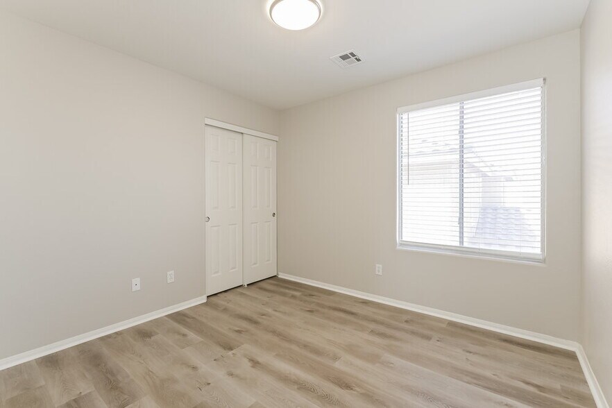 Building Photo - 1409 Winters Run Ave