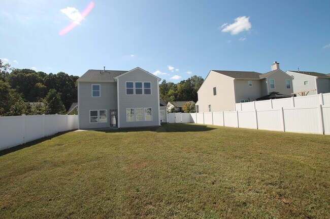 Building Photo - 1112 Jasmine Dr
