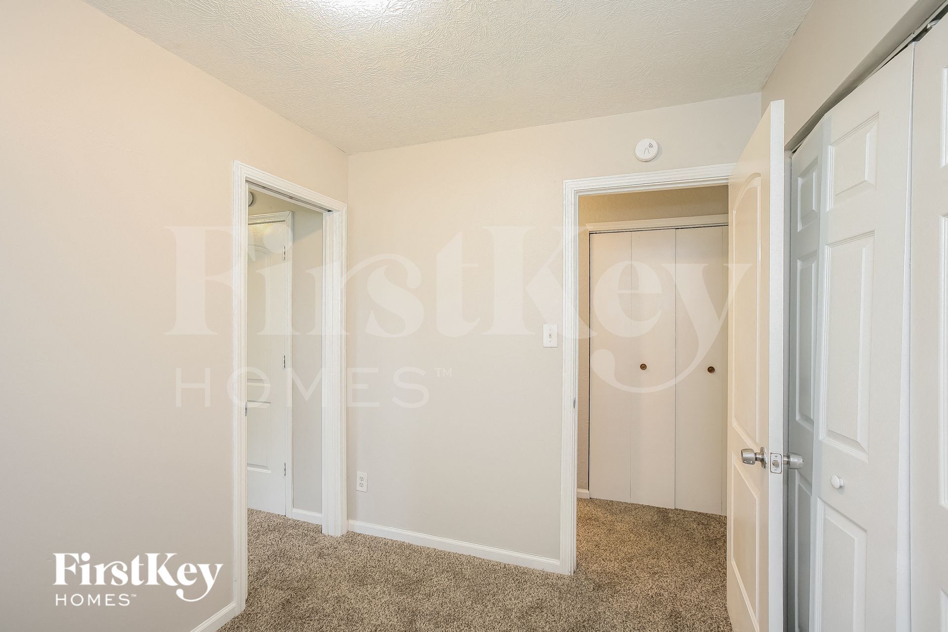 Building Photo - 7414 E 30th St