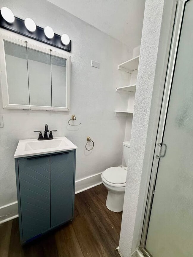 Building Photo - Updated 1 bedroom for rent near Idaho State.