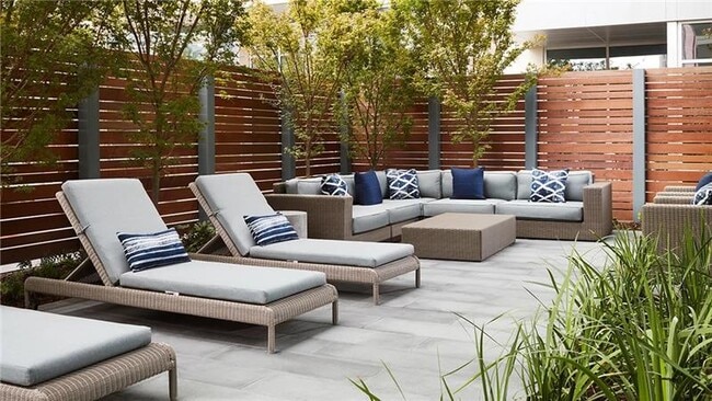 Building Photo - 2976 Blackburn St