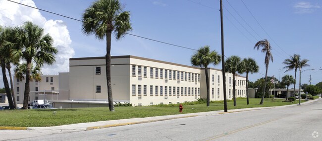 Building Photo - Buell L. Brown Center