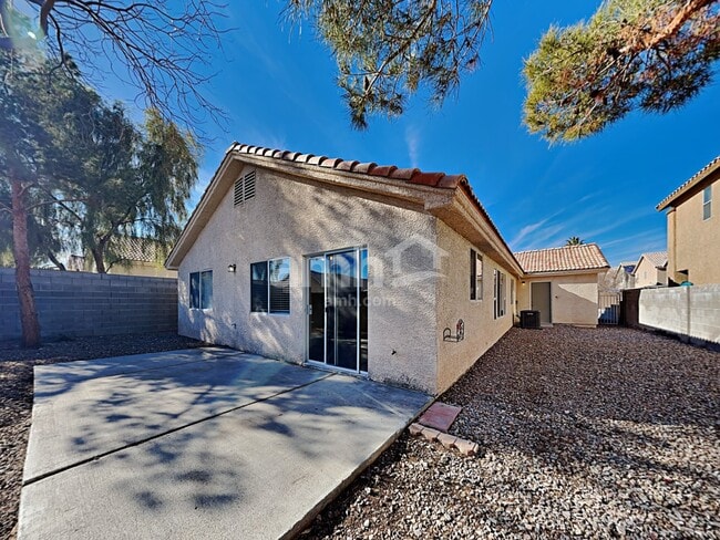 Building Photo - 5752 Taj Mahal Dr