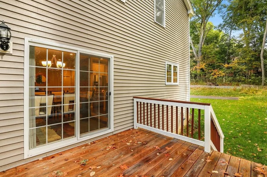 Building Photo - 22 Beacon St