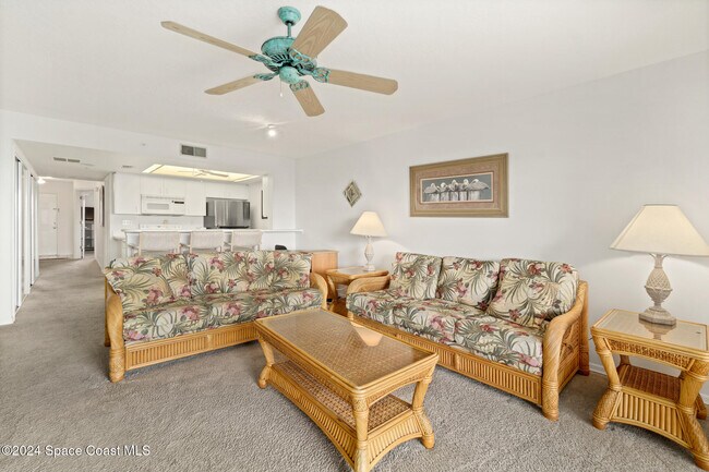 Building Photo - 8700 Ridgewood Ave