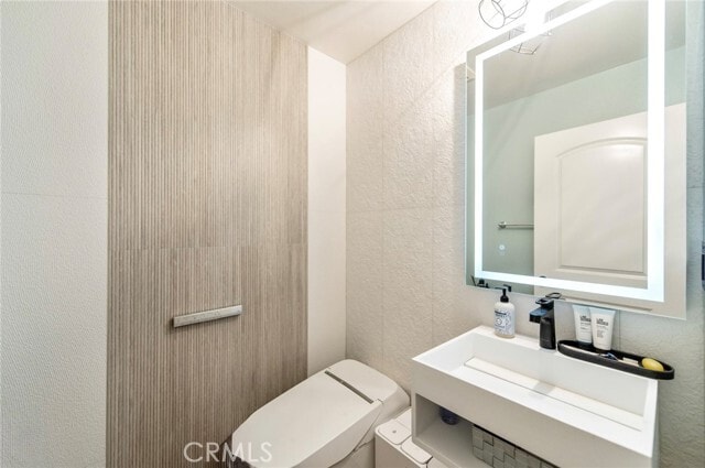 Building Photo - 579 Boxwood Ln