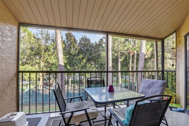 Building Photo - 7463 Sugar Bend Dr