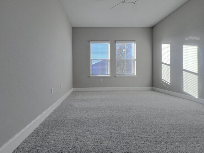 Building Photo - 12893 Harvest Rain Ave