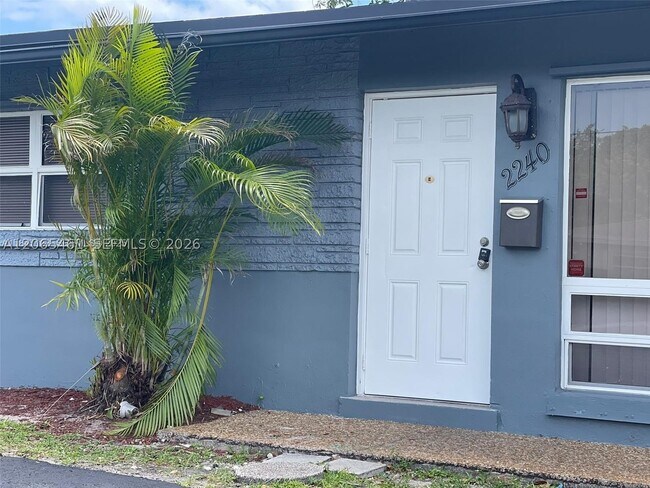 Building Photo - 2240 N 57th Ave
