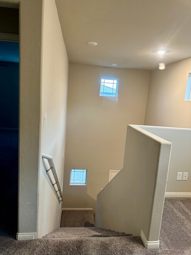 Building Photo - 3816 Antilia Ave