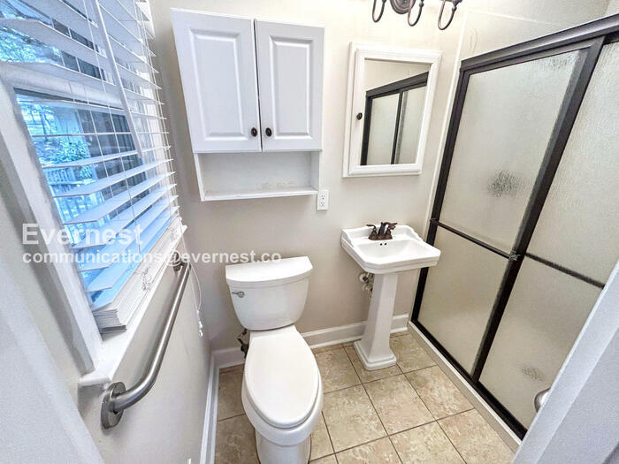 Building Photo - 1133 Wonder Ln