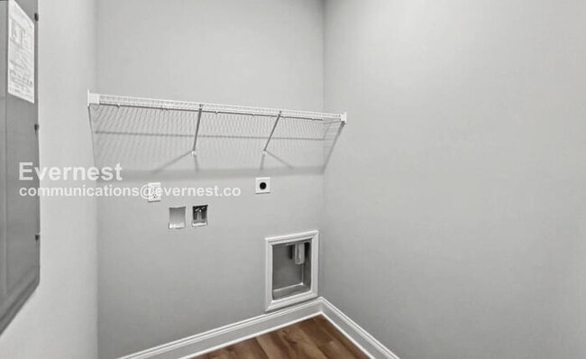 Building Photo - 4898 Fannon Dr