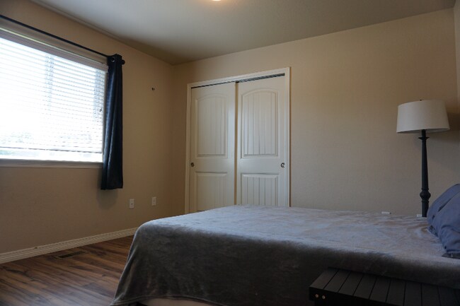 Building Photo - 1611 Jennifer St