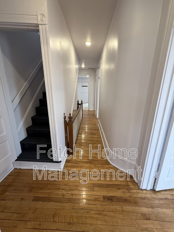 Building Photo - 125 E State St