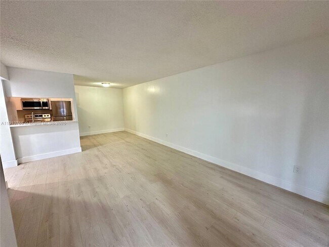 Building Photo - 15609 SW 73rd Cir Terrace