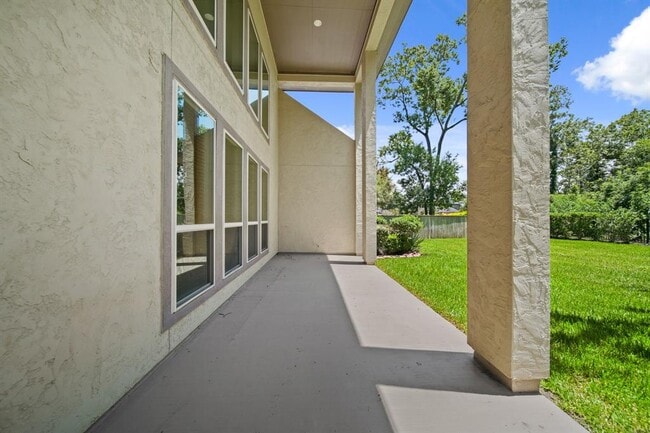 Building Photo - 10 Val Delsa Ct