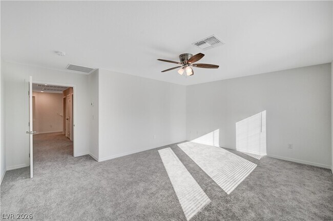 Building Photo - 677 Soaring Wings Ave