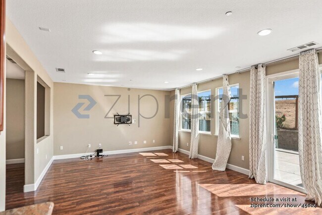 Building Photo - 3356 Cydonia Court