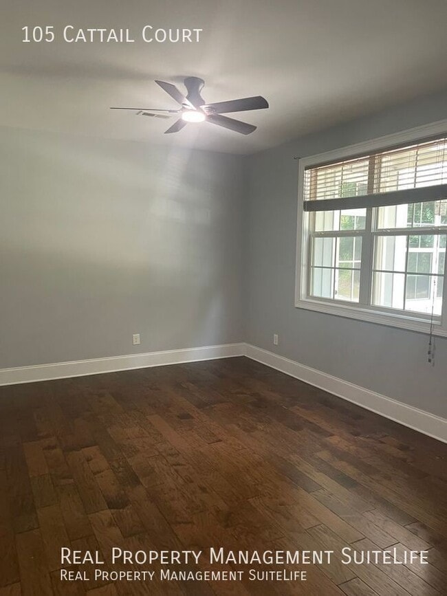 Building Photo - 105 Cattail Ct