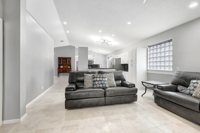 Building Photo - 9629 Cherry Blossom Ct