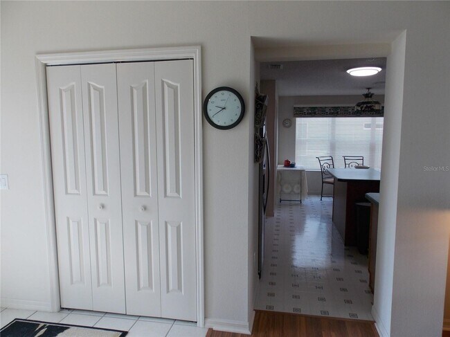 Building Photo - 1256 Camero Dr