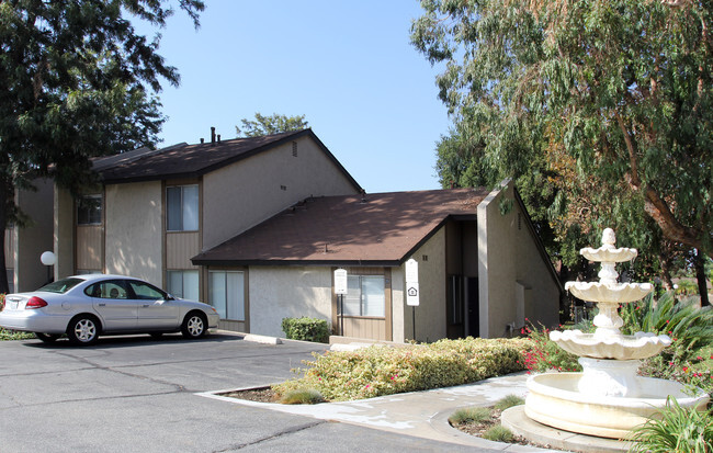 Parkwood Place Apartments - 1330 E Foothill Blvd Glendora CA 91741 ...