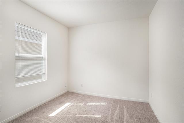 Building Photo - 7439 Corral Smt