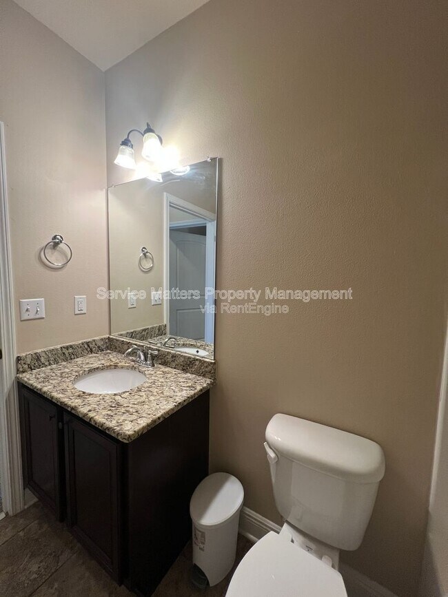 Building Photo - 5951 Palermo Dr