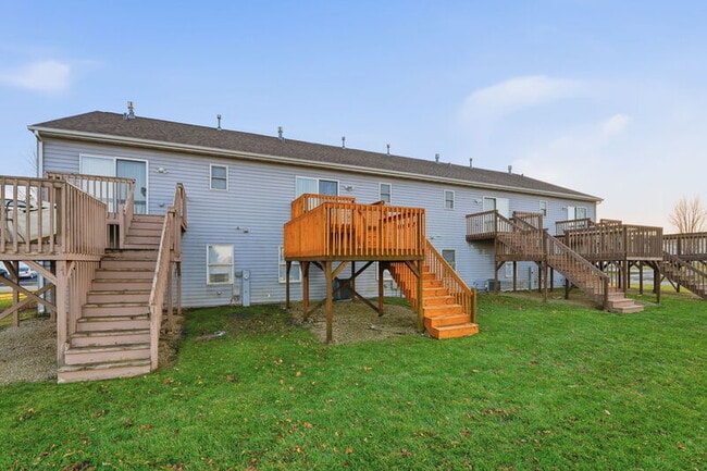 Building Photo - 1275 Penny Ln