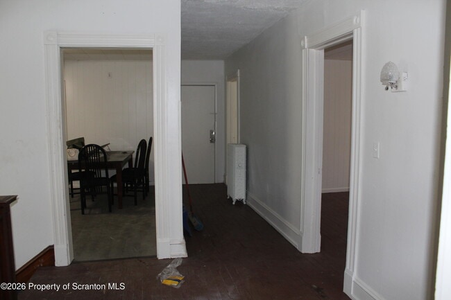 Building Photo - 220 Colfax Ave