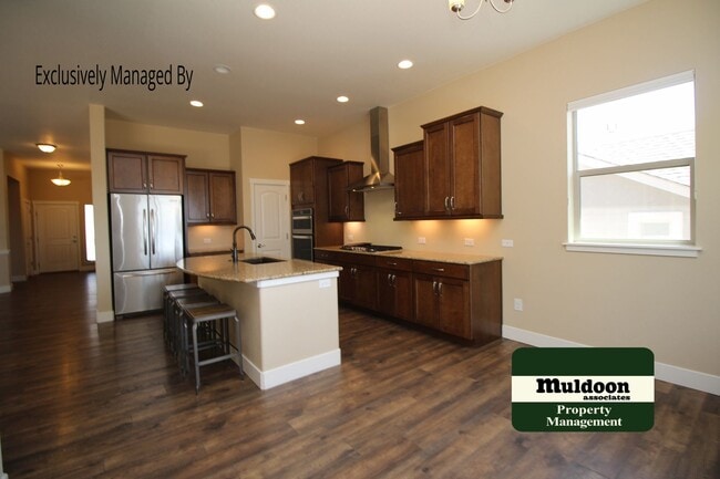 Building Photo - Super nice home in Monument!  Coming Soon!