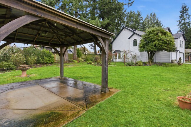 Building Photo - 7143