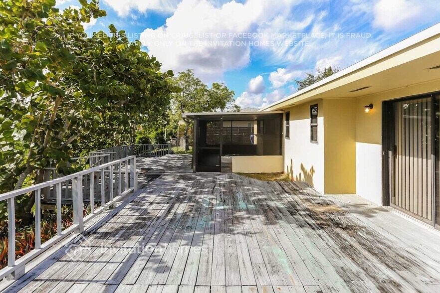 Building Photo - 21332 SW 97th Pl