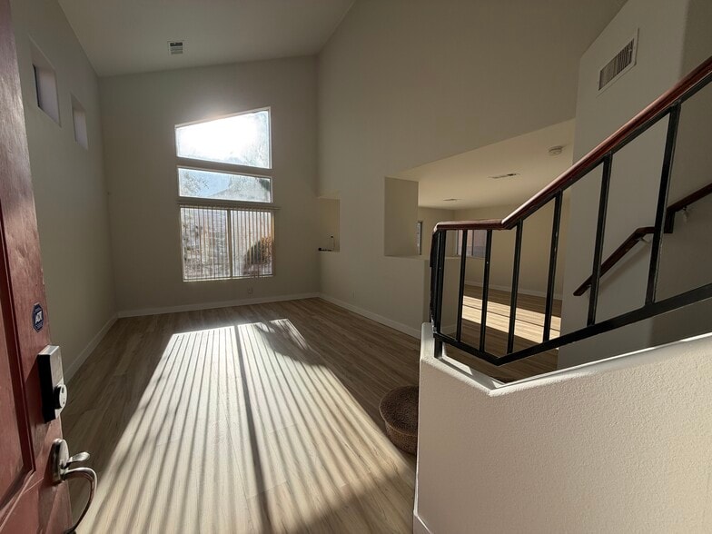 Building Photo - 4537 Switchback St