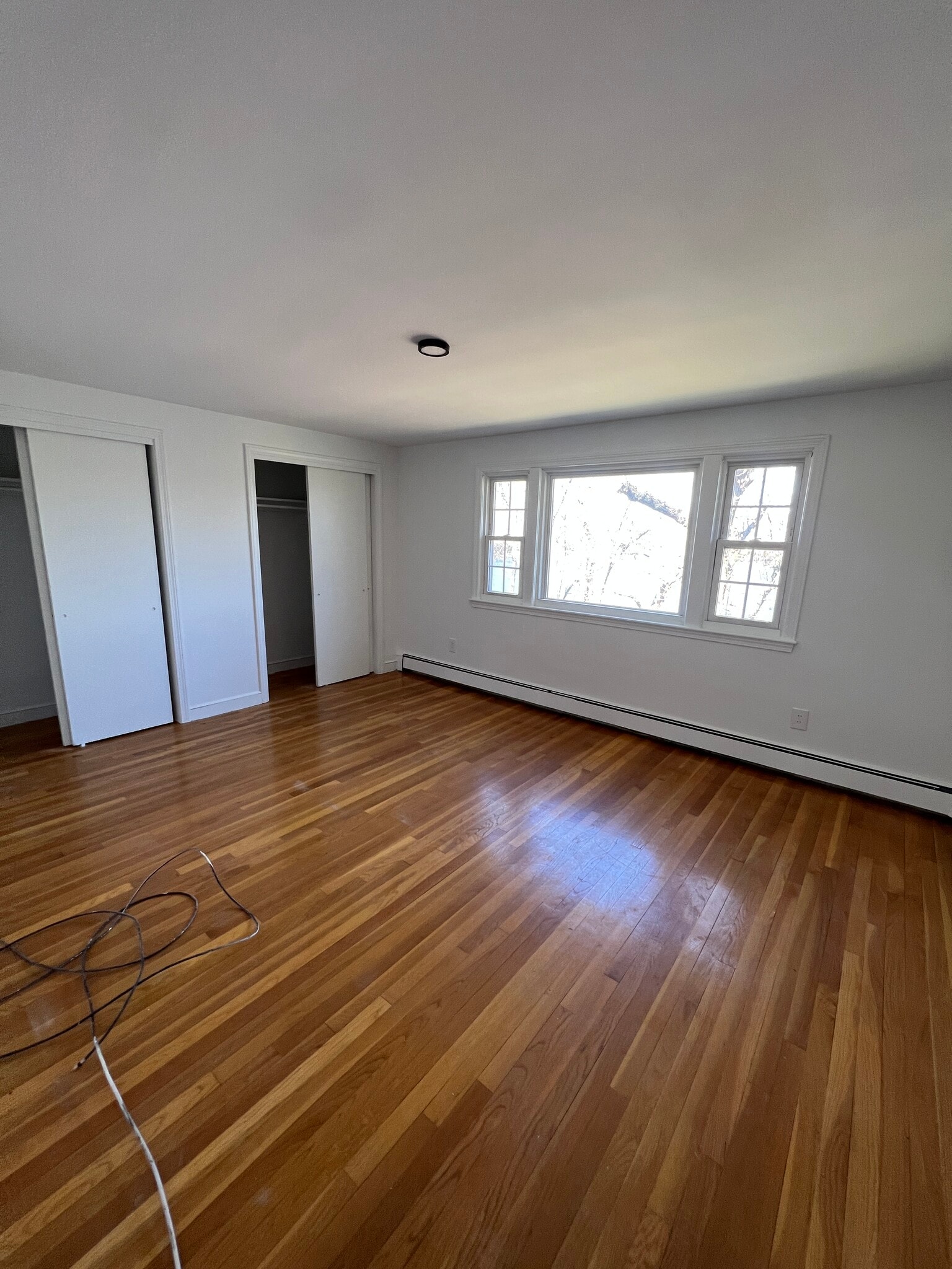 Building Photo - 42 Pond St