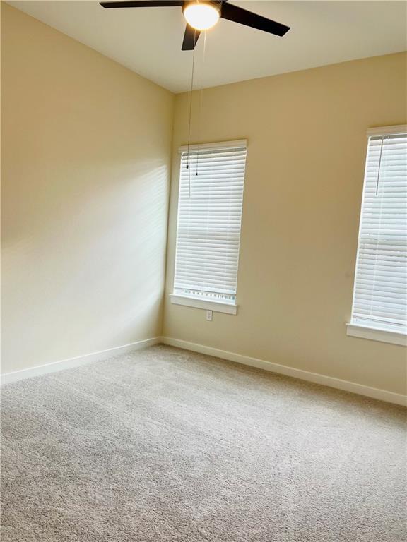 Building Photo - 12001 Vista Parke Dr