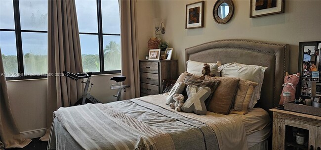 Building Photo - 3020 NW 125th Ave