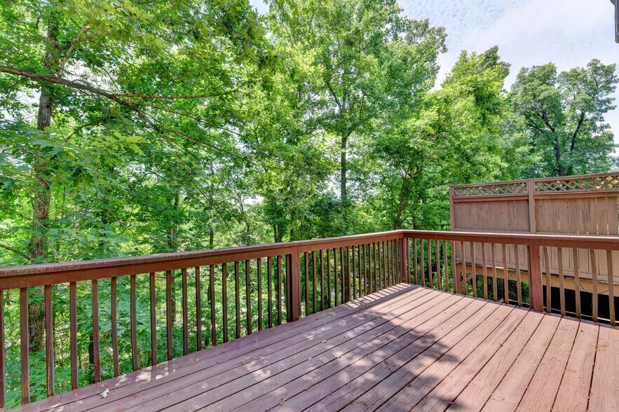 Building Photo - 6961 Fellowship Ln