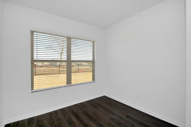 Building Photo - 32511 Orchard Haze Dr