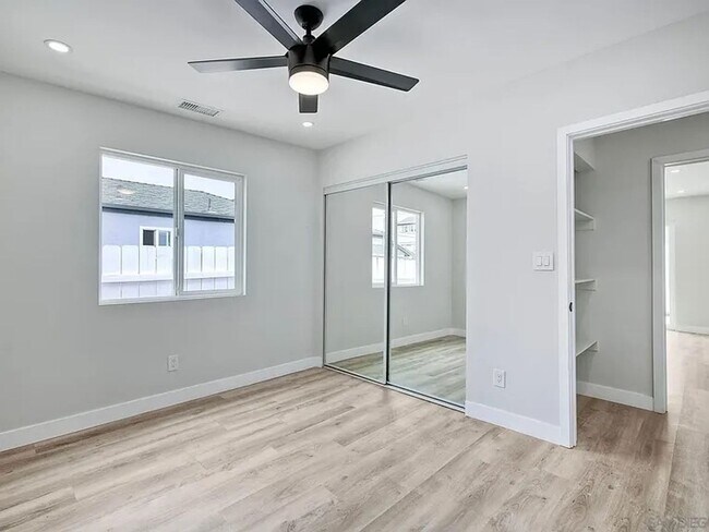 Building Photo - 575 Florida St