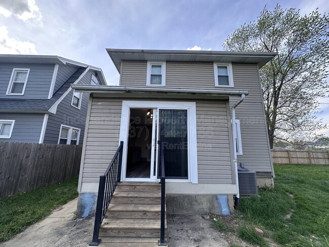 Building Photo - 1020 Walnut Hill Pl