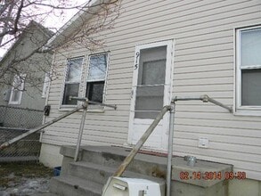 Building Photo - 915 Lee St