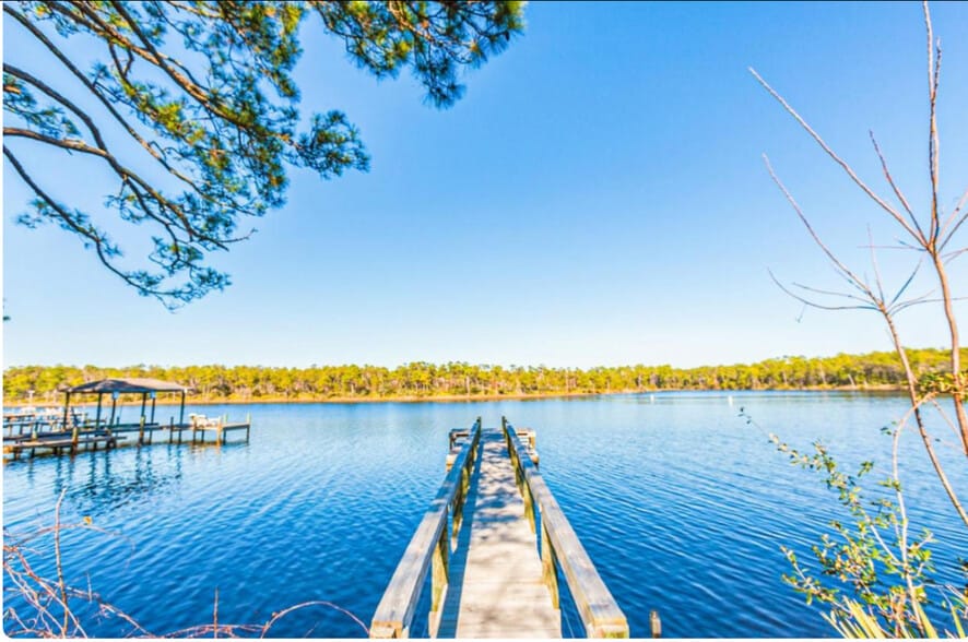 Building Photo - 20 Inlet Cv