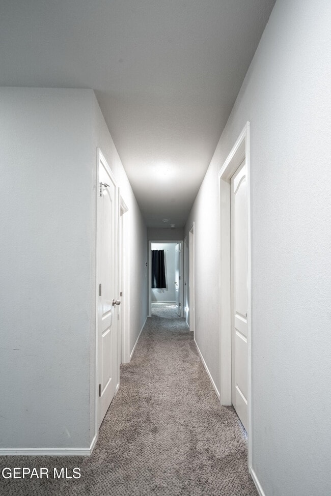 Building Photo - 945 Villa Seca Dr