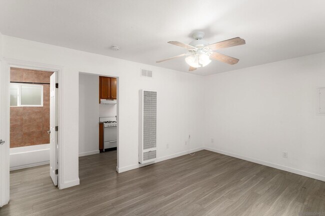 Building Photo - 4654 33rd St