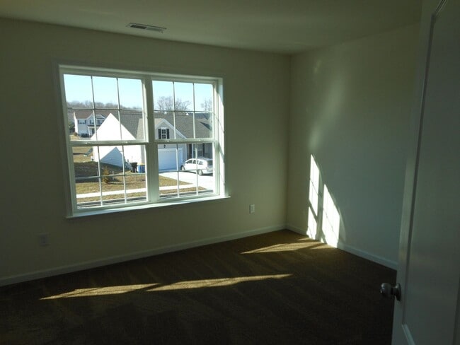 Building Photo - Start spring out right!