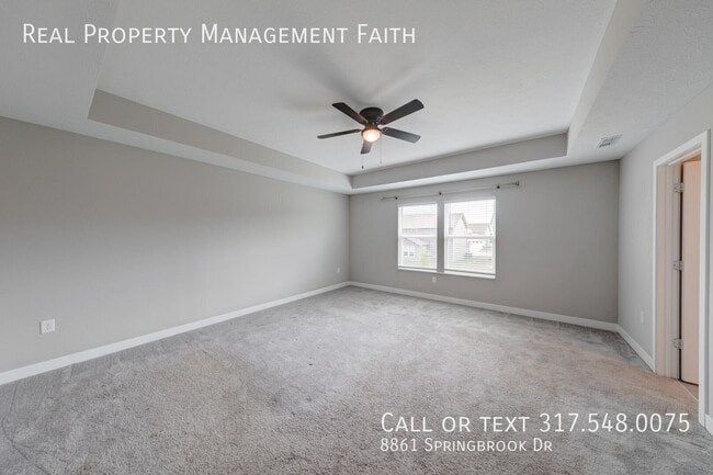 Building Photo - 8861 Springbrook Dr