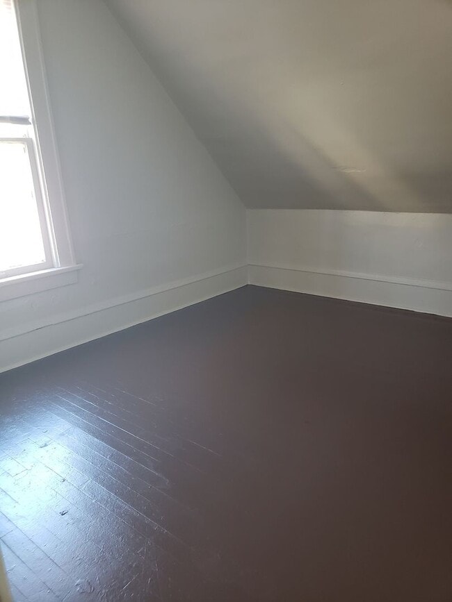 Building Photo - 2432WConcordiaK